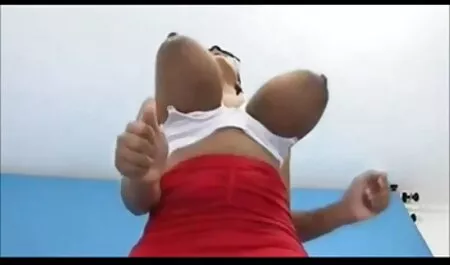 שתי נערות בנות 18 מוניקה סקס סרטים חינם מפתות מורה עם משקפיים.