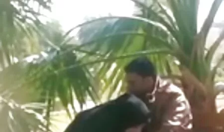 מצלמה נסתרת לוקחת סרטי סקס חינם חדש נסיעה כלבה רוסית לסולאריום