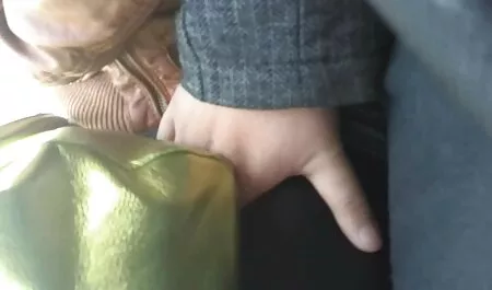 אחות סרטי סכס חינם קטנה אוכלת אח.