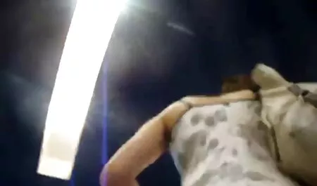שני זרגים גדולים, אסיאתים מזדיינים. סרטיםסקס