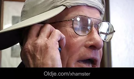 המורה באבוניה מחקה את המורה לספרדית. סרטי סקס ישראלים חינם