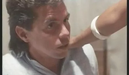 הגניקולוג סרטי פורנו לצפיה בחינם עוזר לבחורה להיכנס להריון.